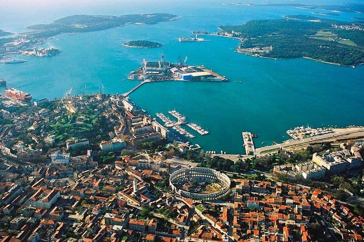 Pula