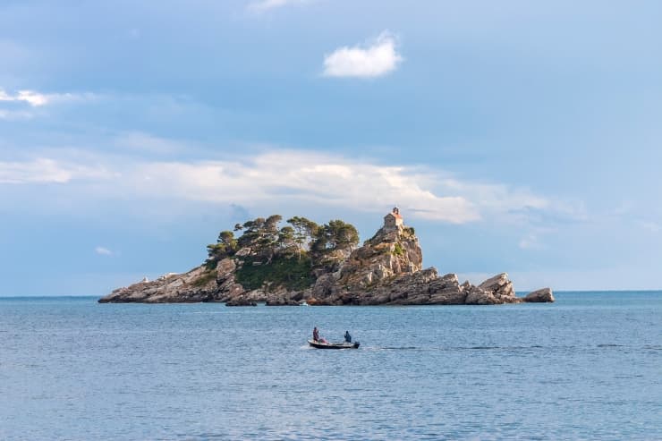 Петровац – Мирна увала на црногорском приморју